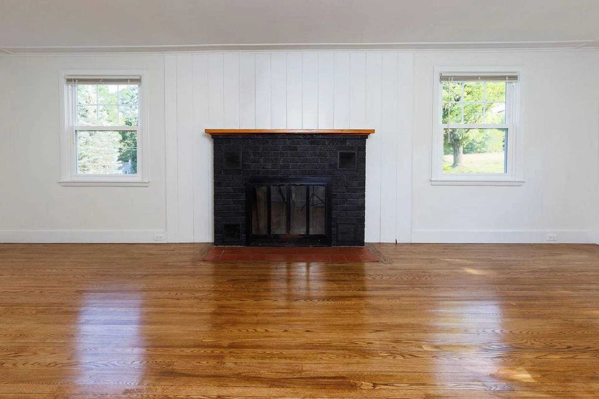 56 Park Laughton Road Dummerston VT 05346