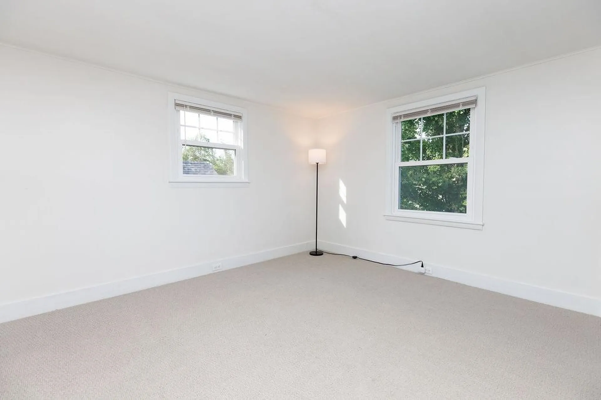 56 Park Laughton Road Dummerston VT 05346