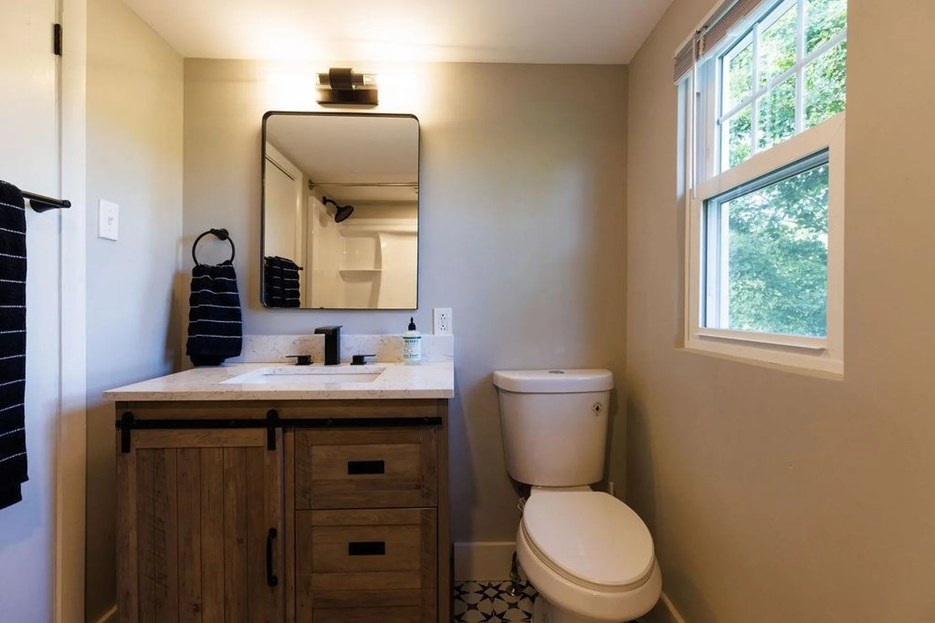 56 Park Laughton Road Dummerston VT 05346