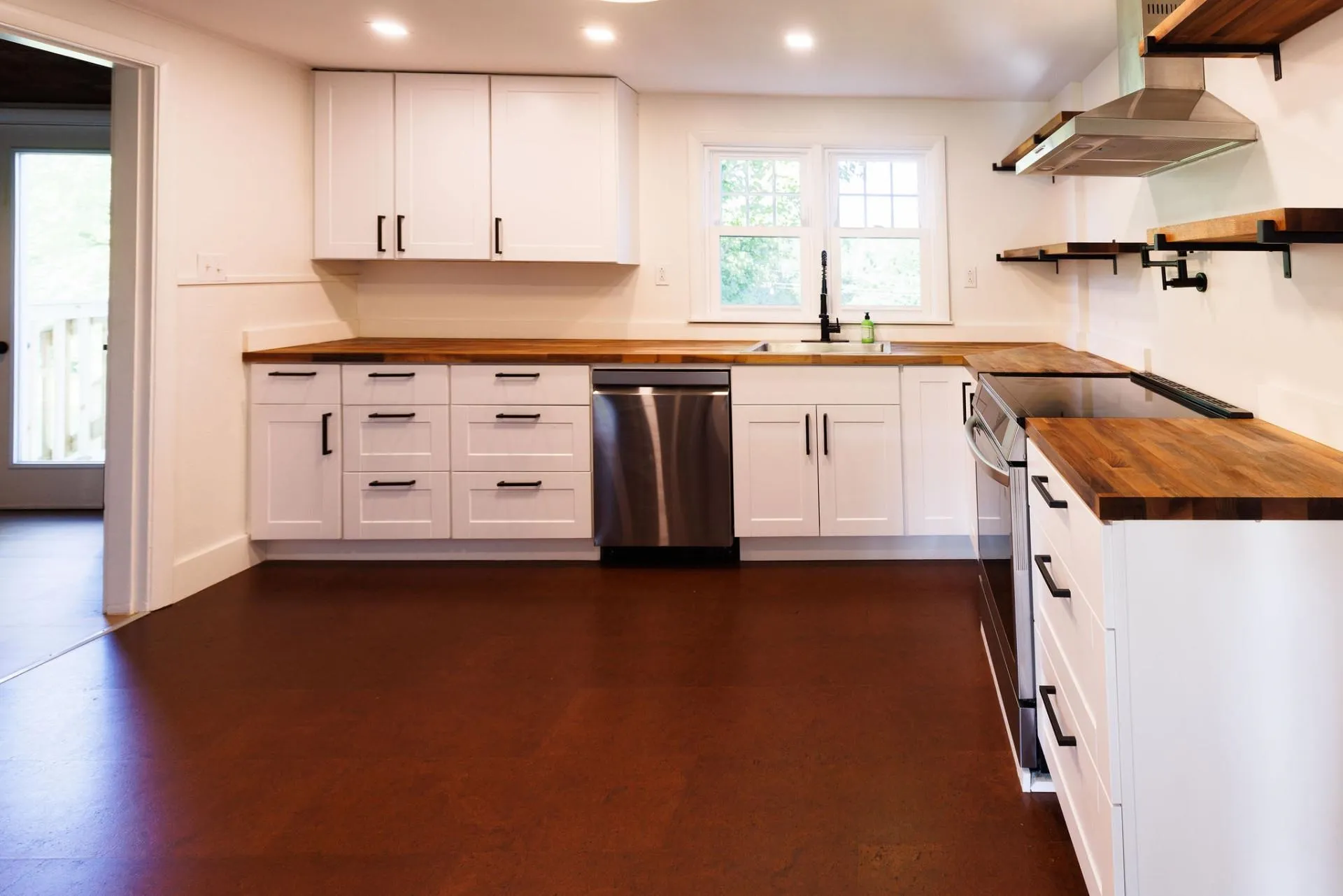 56 Park Laughton Road Dummerston VT 05346
