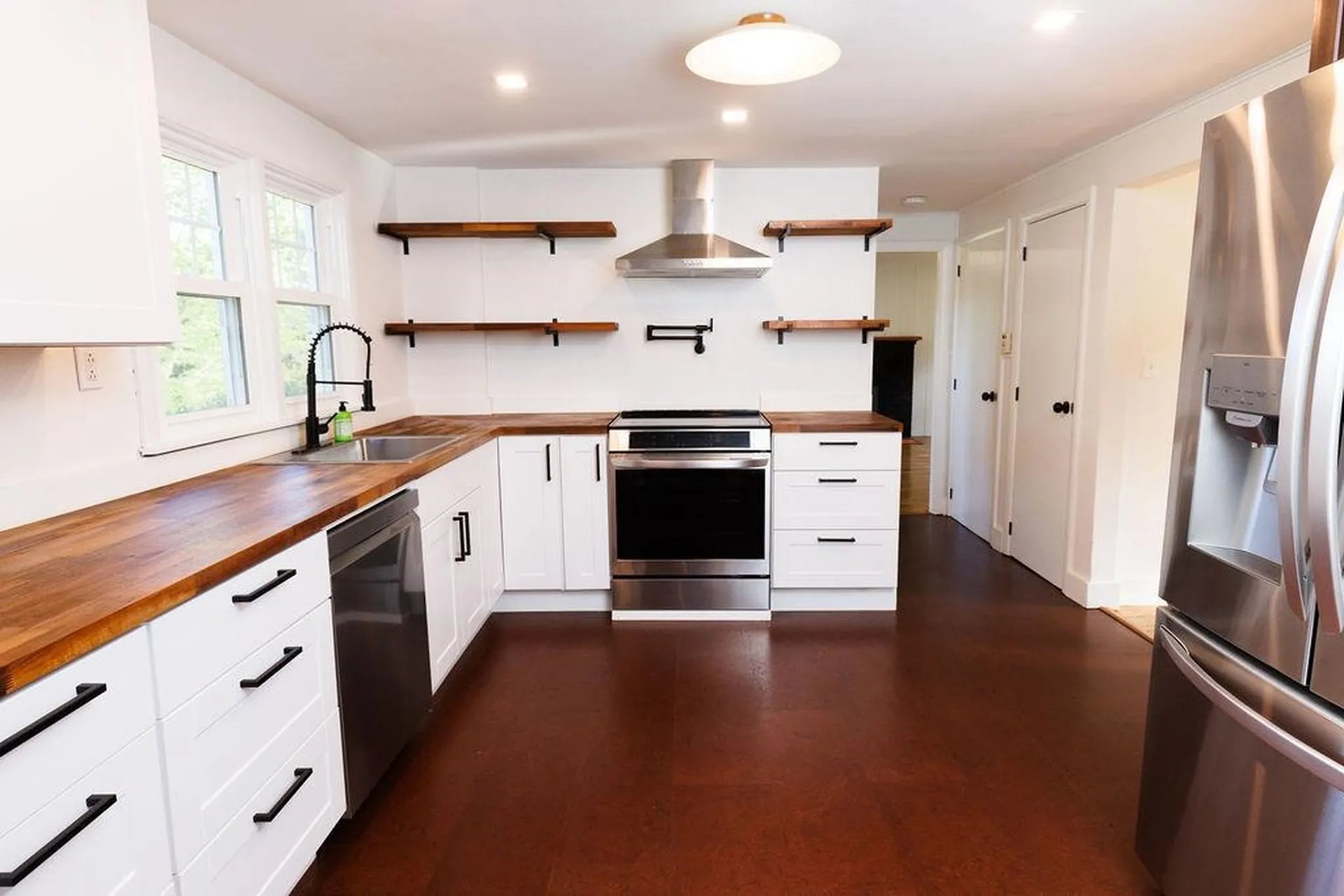 56 Park Laughton Road Dummerston VT 05346