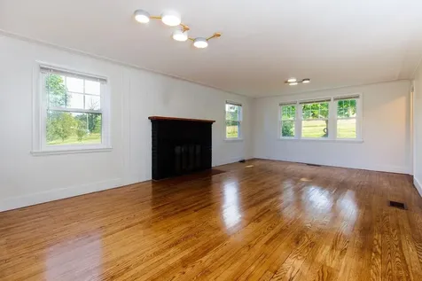 56 Park Laughton Road Dummerston VT 05346