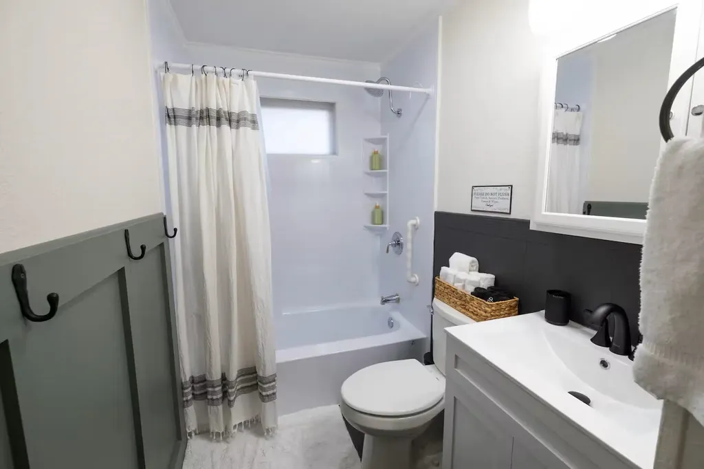 422 Billings Point Newport City VT 05855