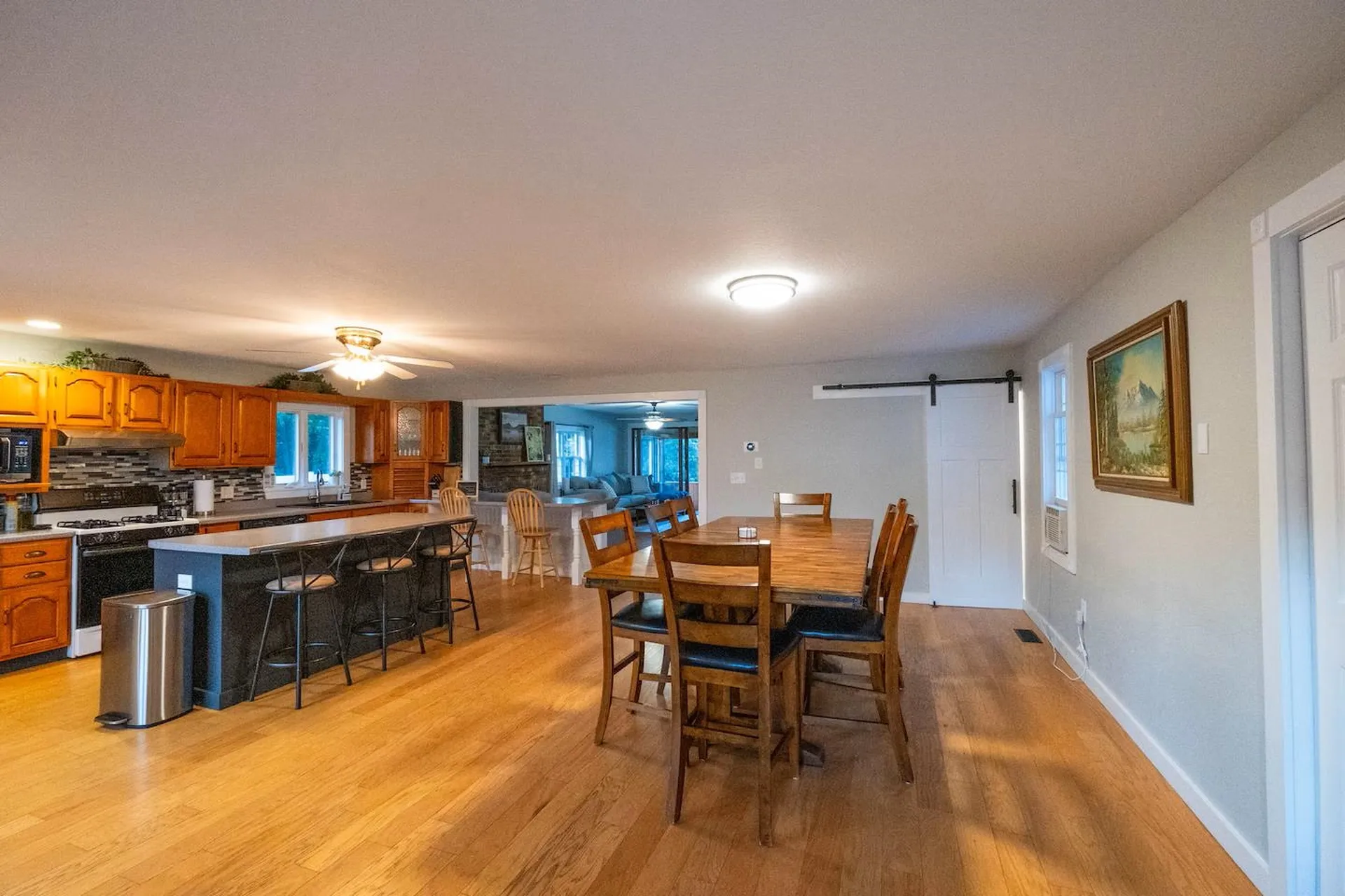 422 Billings Point Newport City VT 05855