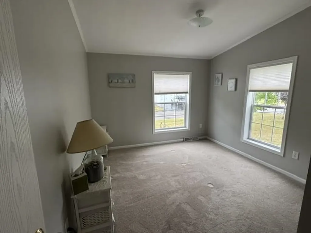 637 Benton Drive Laconia NH 03264