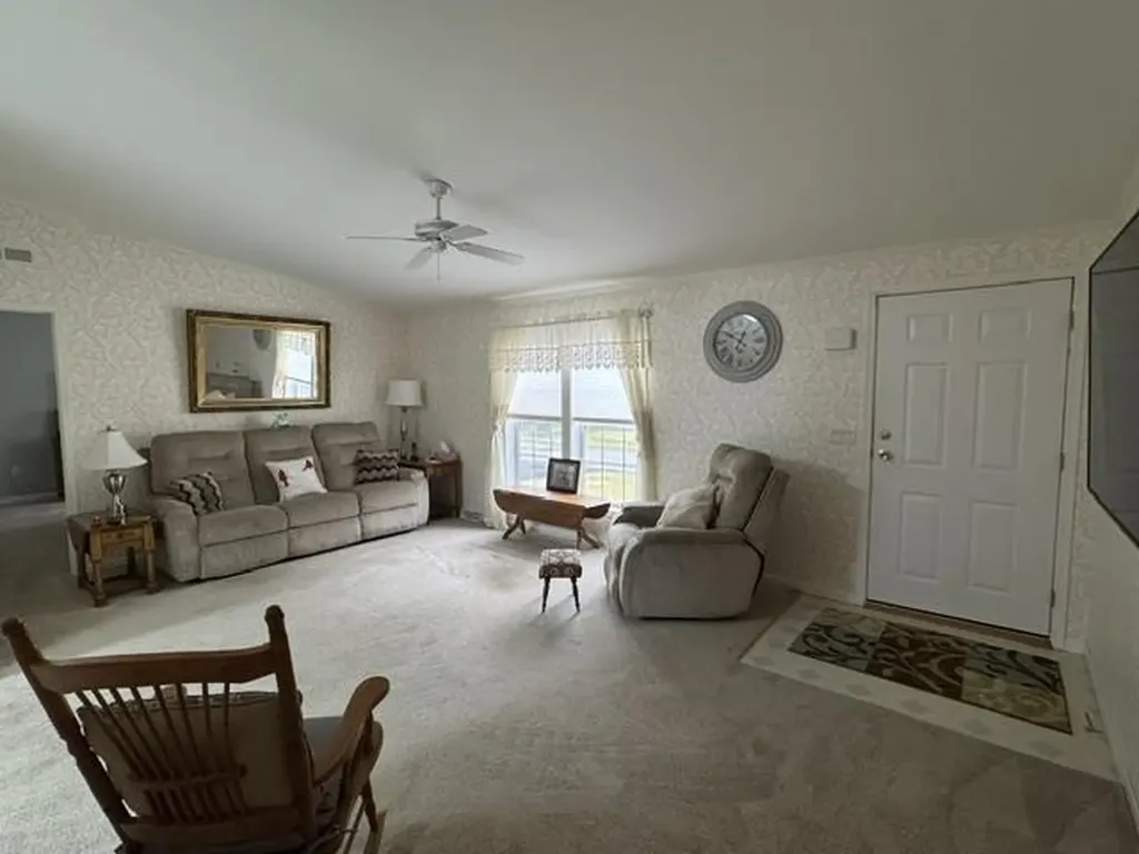637 Benton Drive Laconia NH 03264