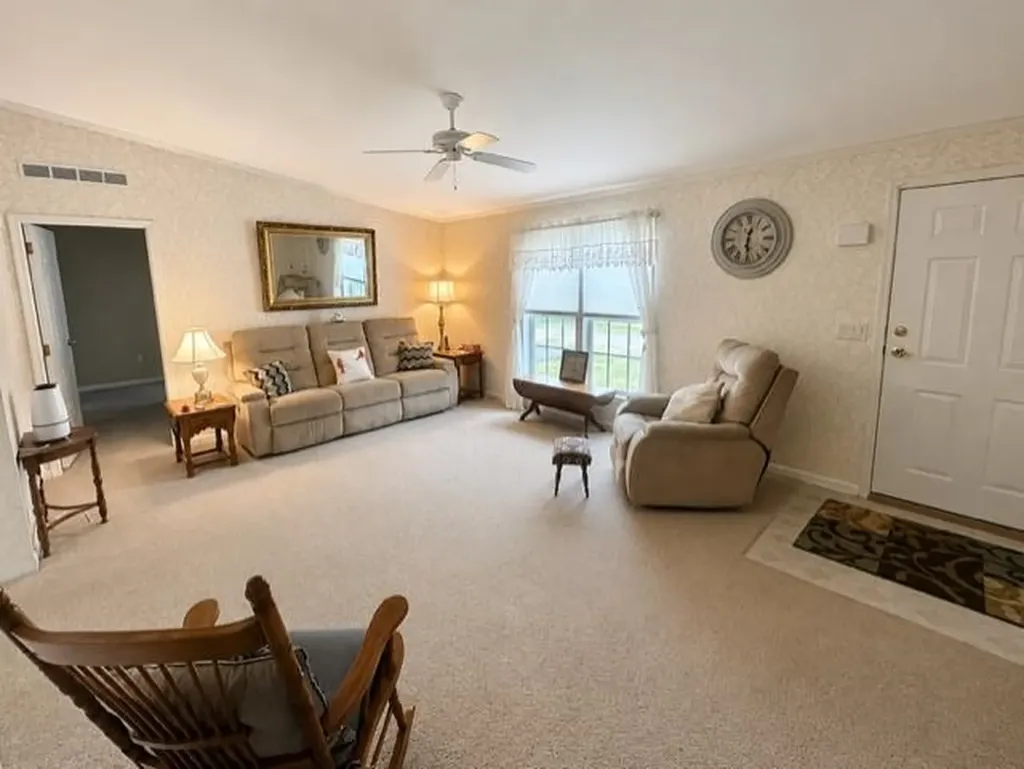 637 Benton Drive Laconia NH 03264
