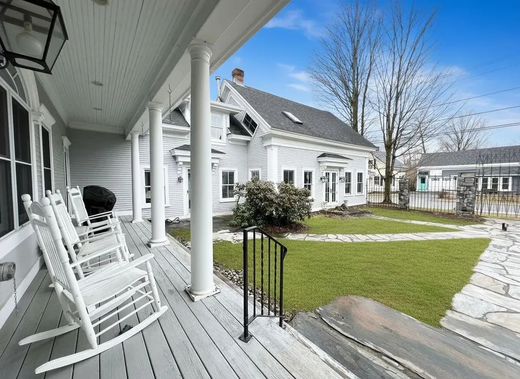 83 Maple Street Morristown VT 05661