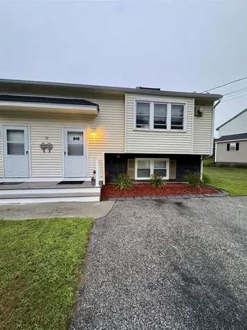 72 Derryfield Road Derry NH 03038