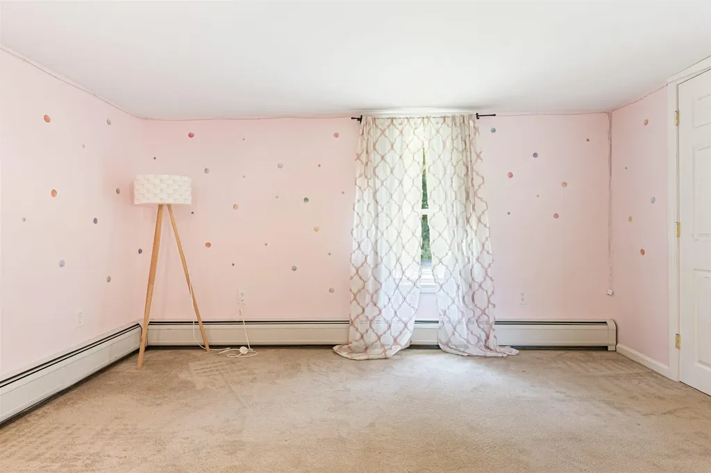 592 Abbot Hill Road Wilton NH 03086