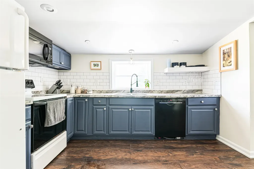 592 Abbot Hill Road Wilton NH 03086