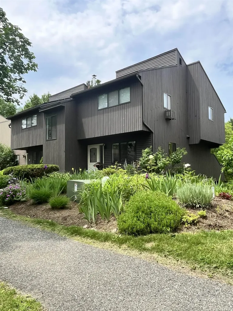 5 Lexington Green South Burlington VT 05403