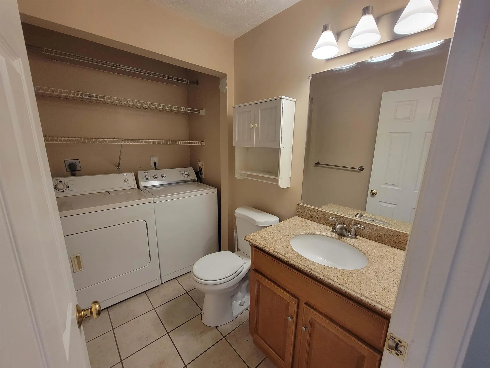 286 Winding Pond Road Londonderry NH 03053