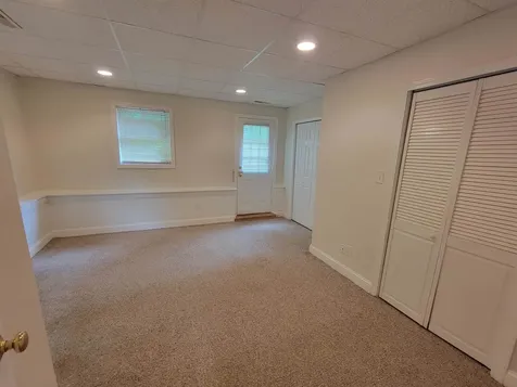 286 Winding Pond Road Londonderry NH 03053