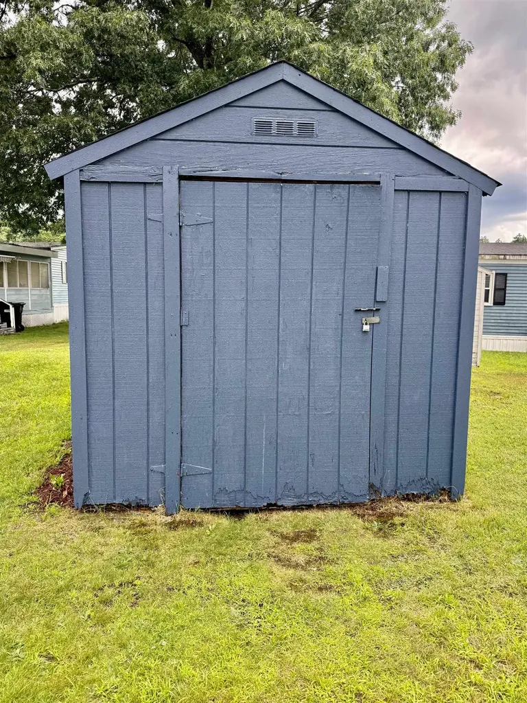 5 Nottingwood Lane Merrimack NH 03054
