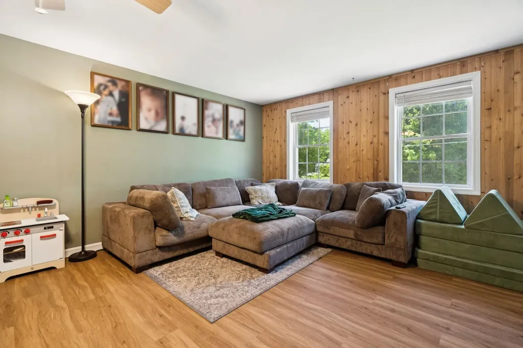 170 Jefferson Drive Hillsborough NH 03244