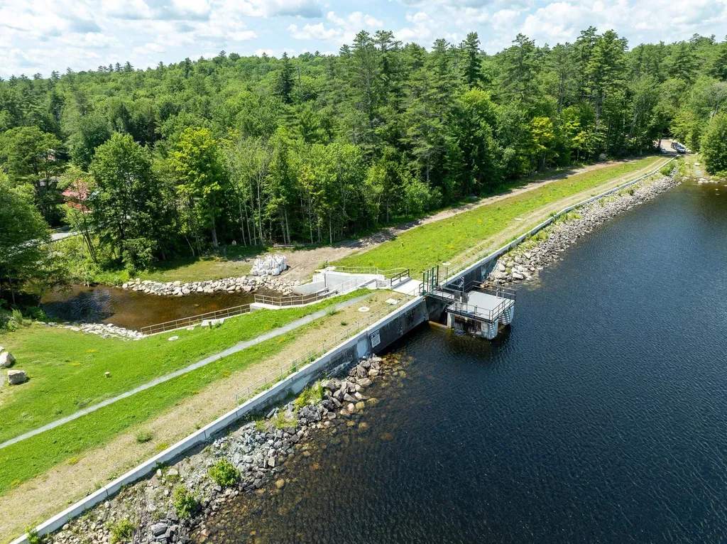 49 West Shore Road Canaan NH 03741