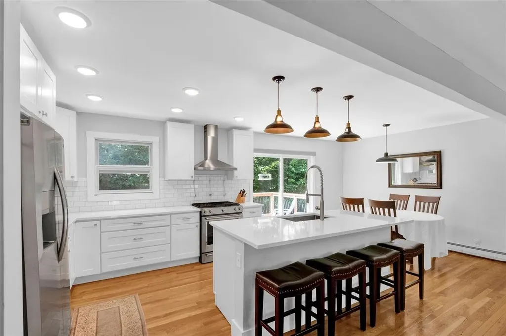 8 Deborah Drive South Burlington VT 05403
