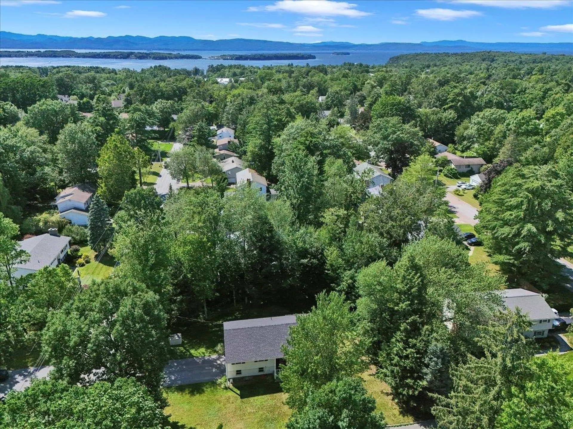 8 Deborah Drive South Burlington VT 05403