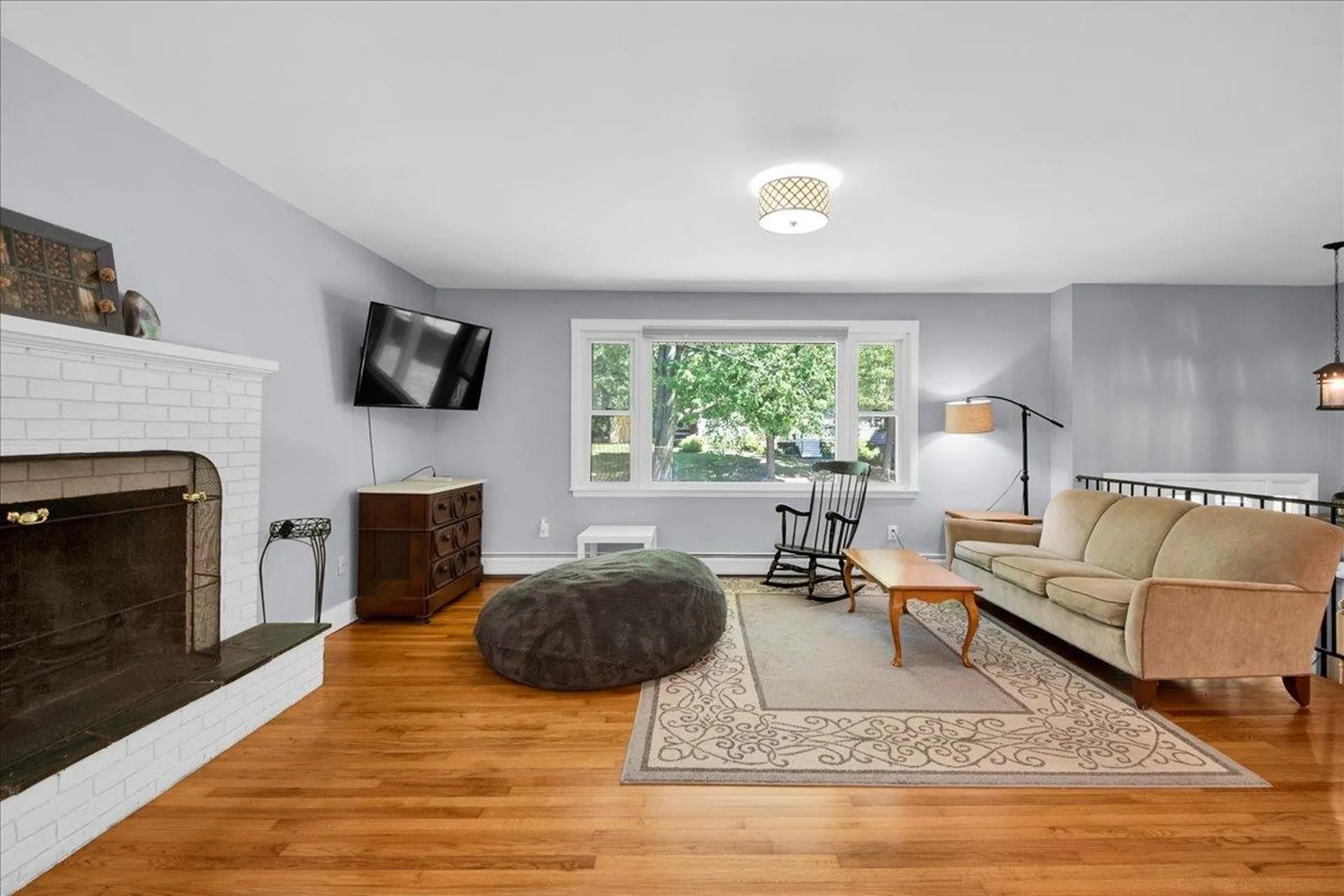 8 Deborah Drive South Burlington VT 05403