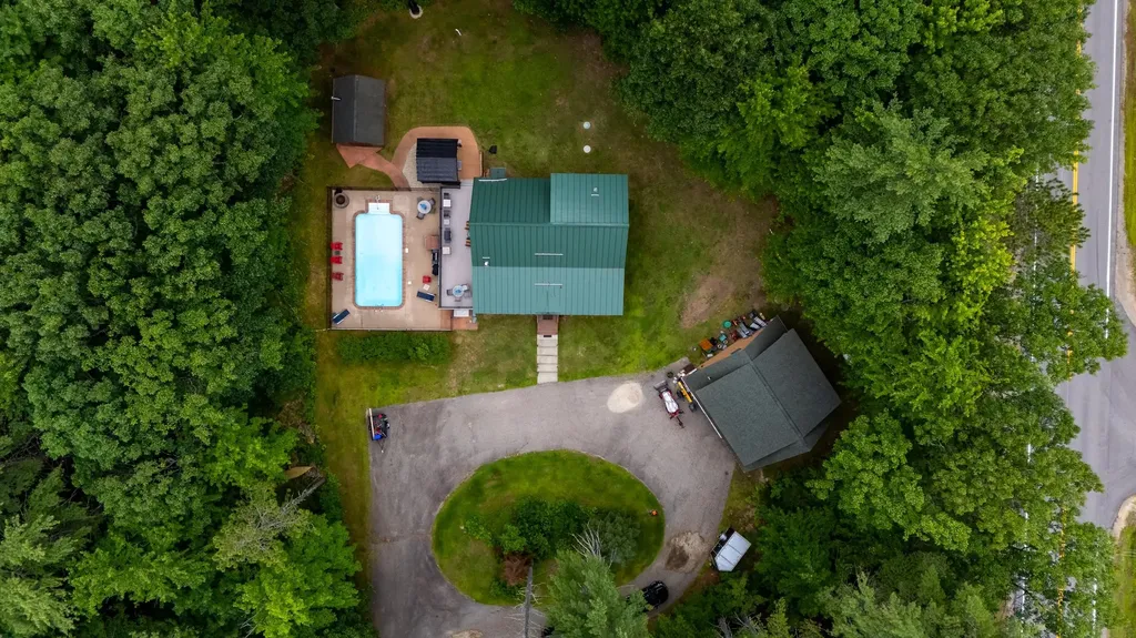 34 Charles Road Conway NH 03813