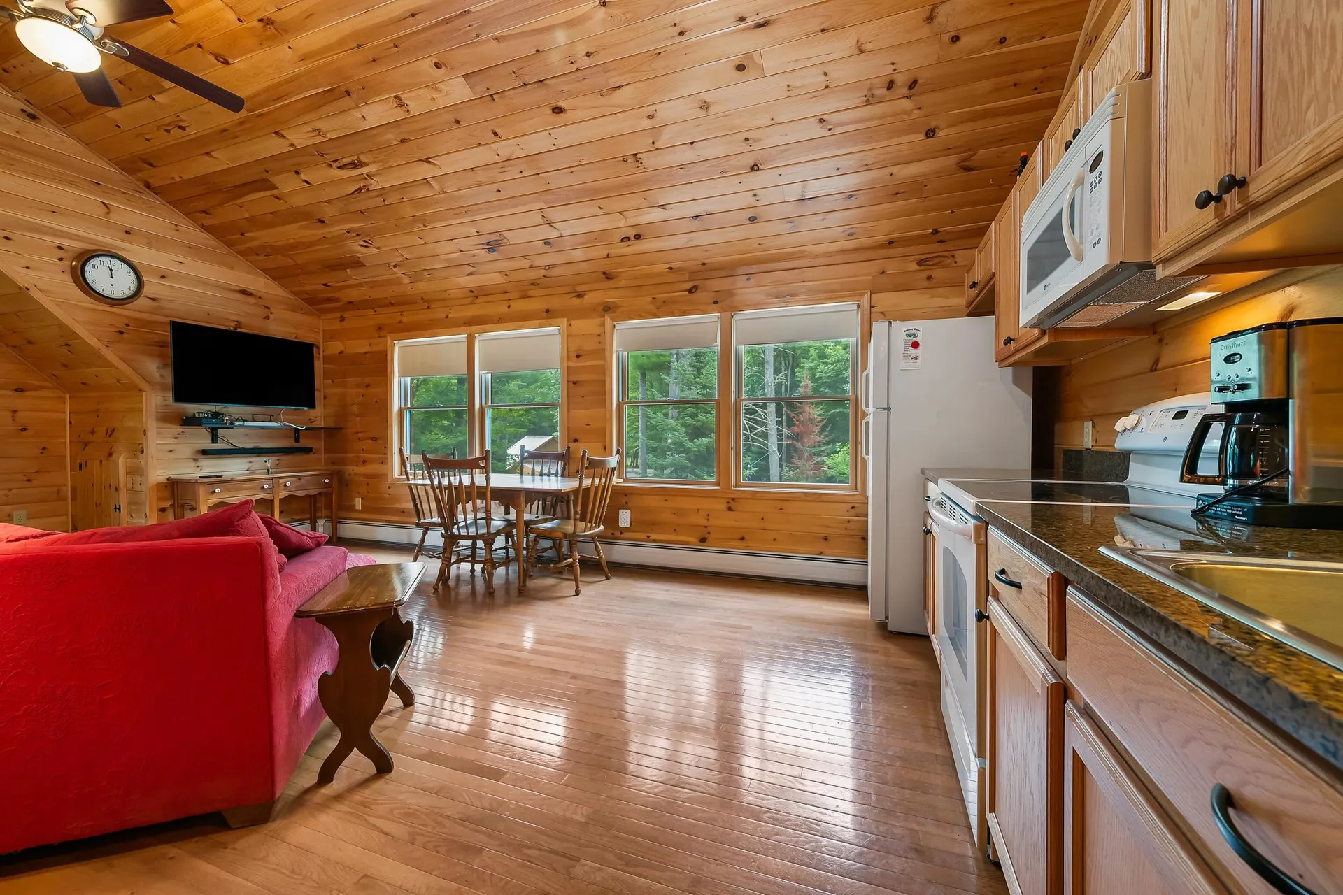 34 Charles Road Conway NH 03813