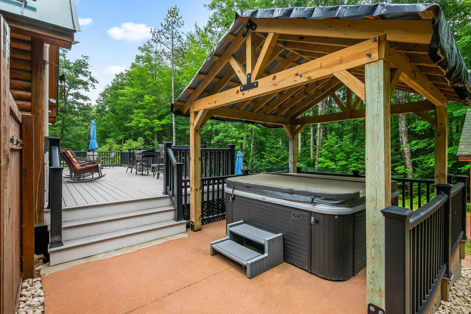 34 Charles Road Conway NH 03813