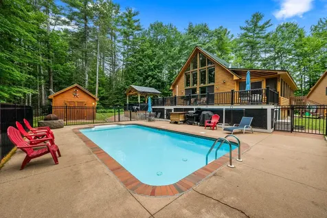 34 Charles Road Conway NH 03813