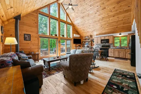 34 Charles Road Conway NH 03813