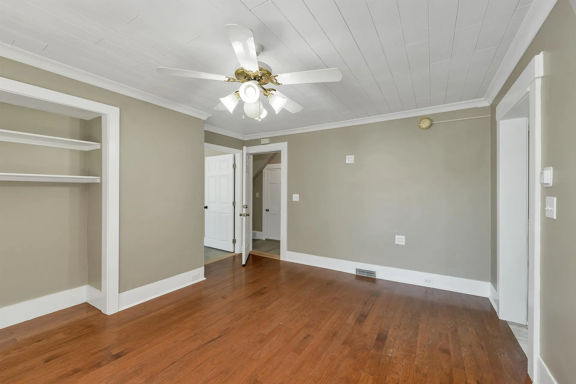 16 Brook Street Derry NH 03038