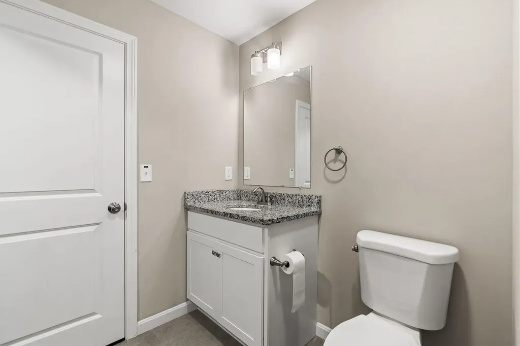 23 Pine Acres Road Allenstown NH 03275