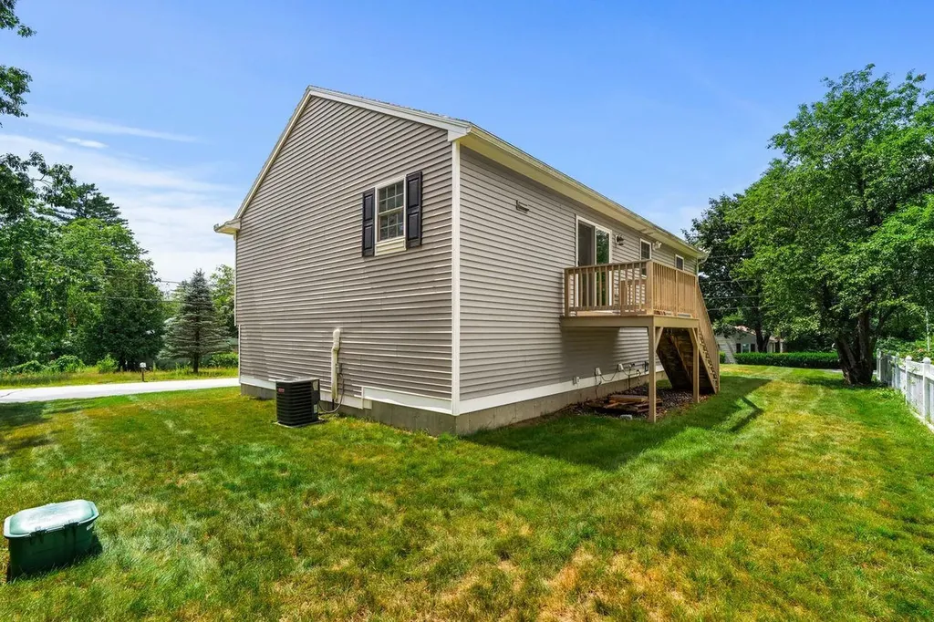 23 Pine Acres Road Allenstown NH 03275