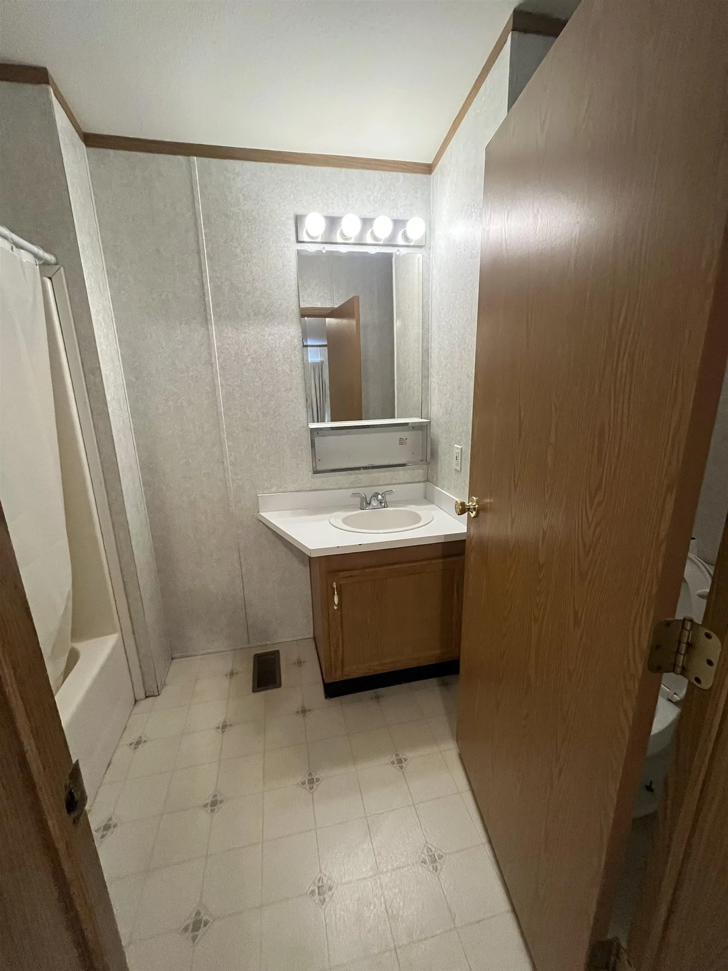 53 Coral Lane Seabrook NH 03874