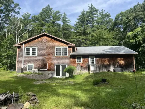 71 Little Bay Road Newington NH 03801