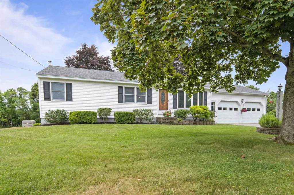 95 Gendron Drive Wells ME 04090