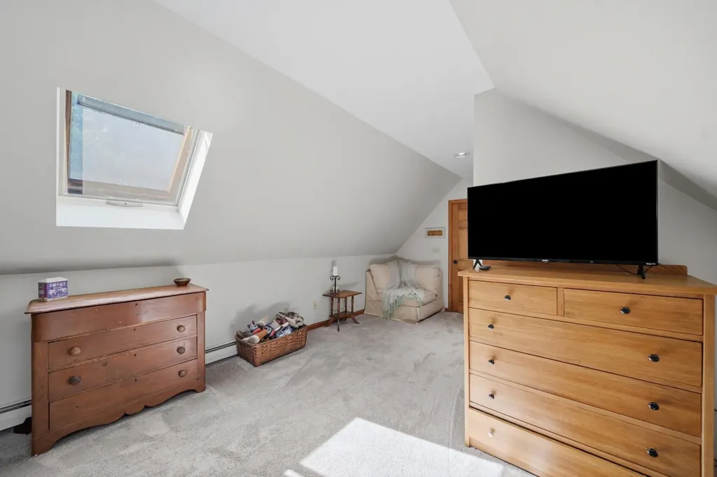21 Stoney Brook Road Bow NH 03304