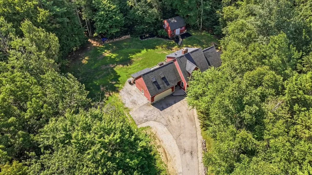 21 Stoney Brook Road Bow NH 03304