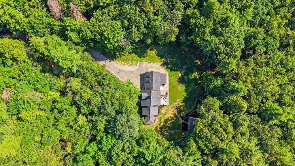 21 Stoney Brook Road Bow NH 03304