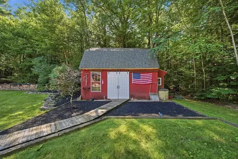 21 Stoney Brook Road Bow NH 03304