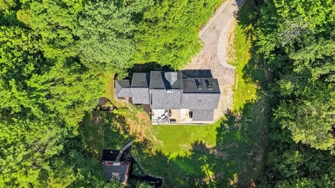 21 Stoney Brook Road Bow NH 03304