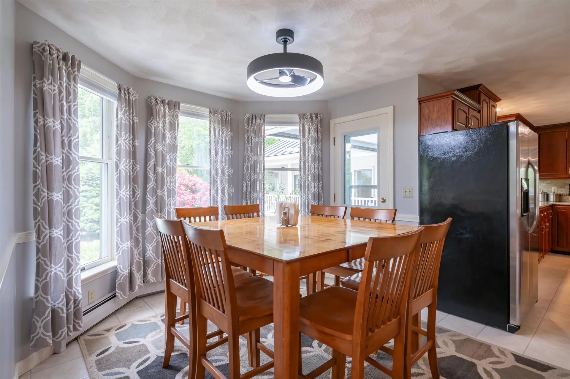 7 Longview Circle Pelham NH 03076