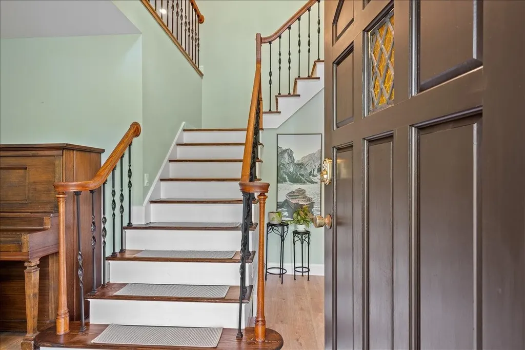 230 Pine Meadow Drive Colchester VT 05446