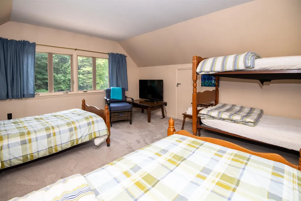 9144 Route 100 Plymouth VT 05056
