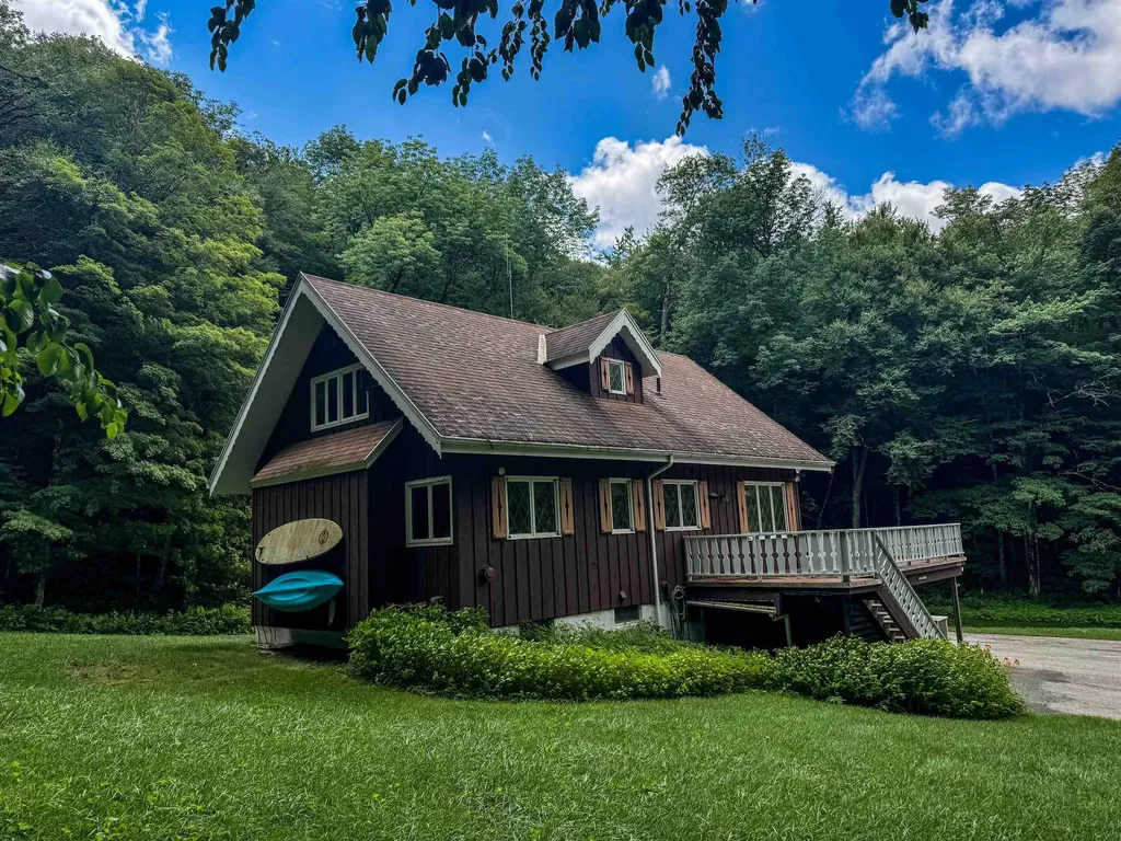 9144 Route 100 Plymouth VT 05056