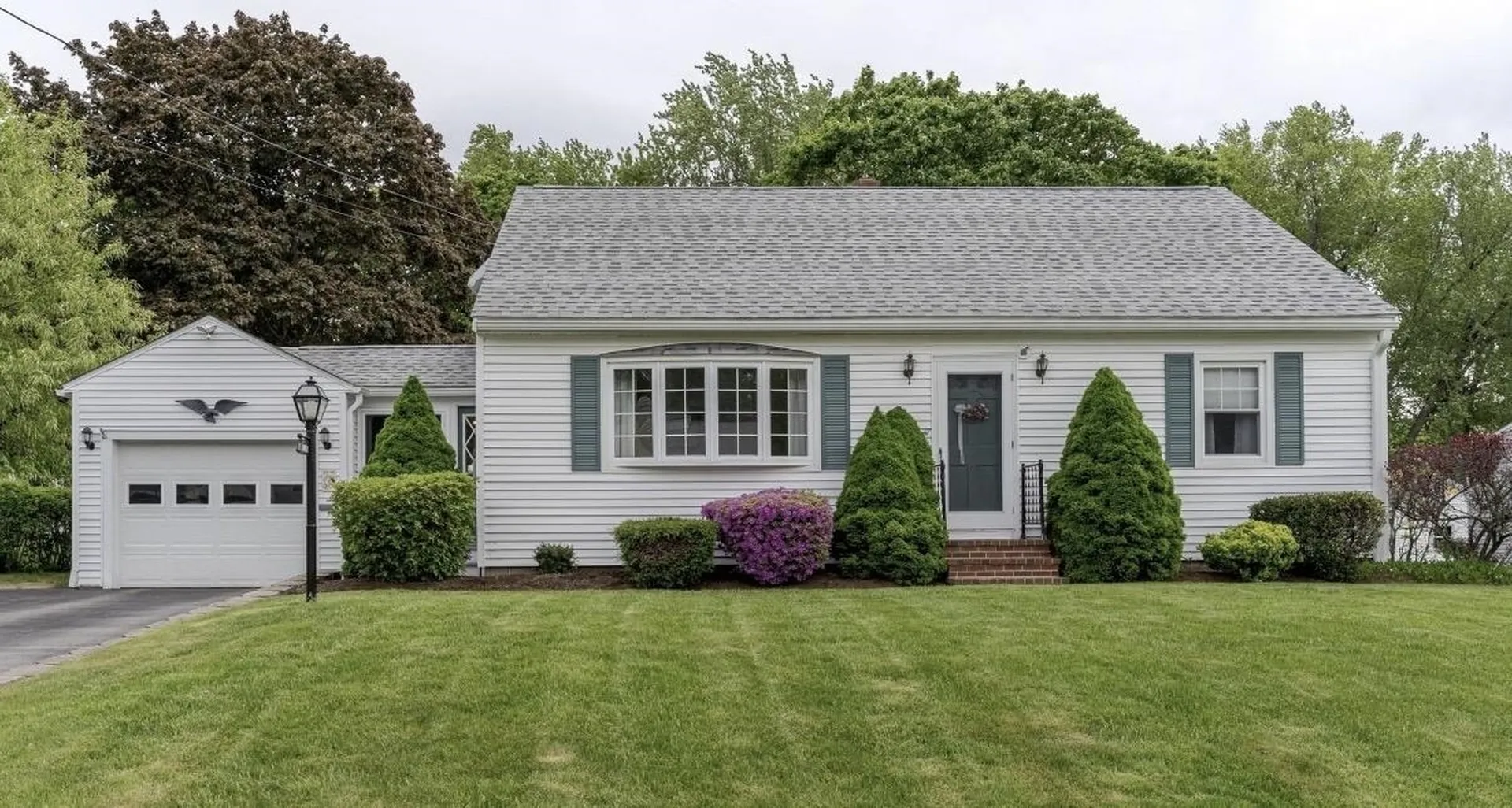 8 Lowell Avenue Dover NH 03820
