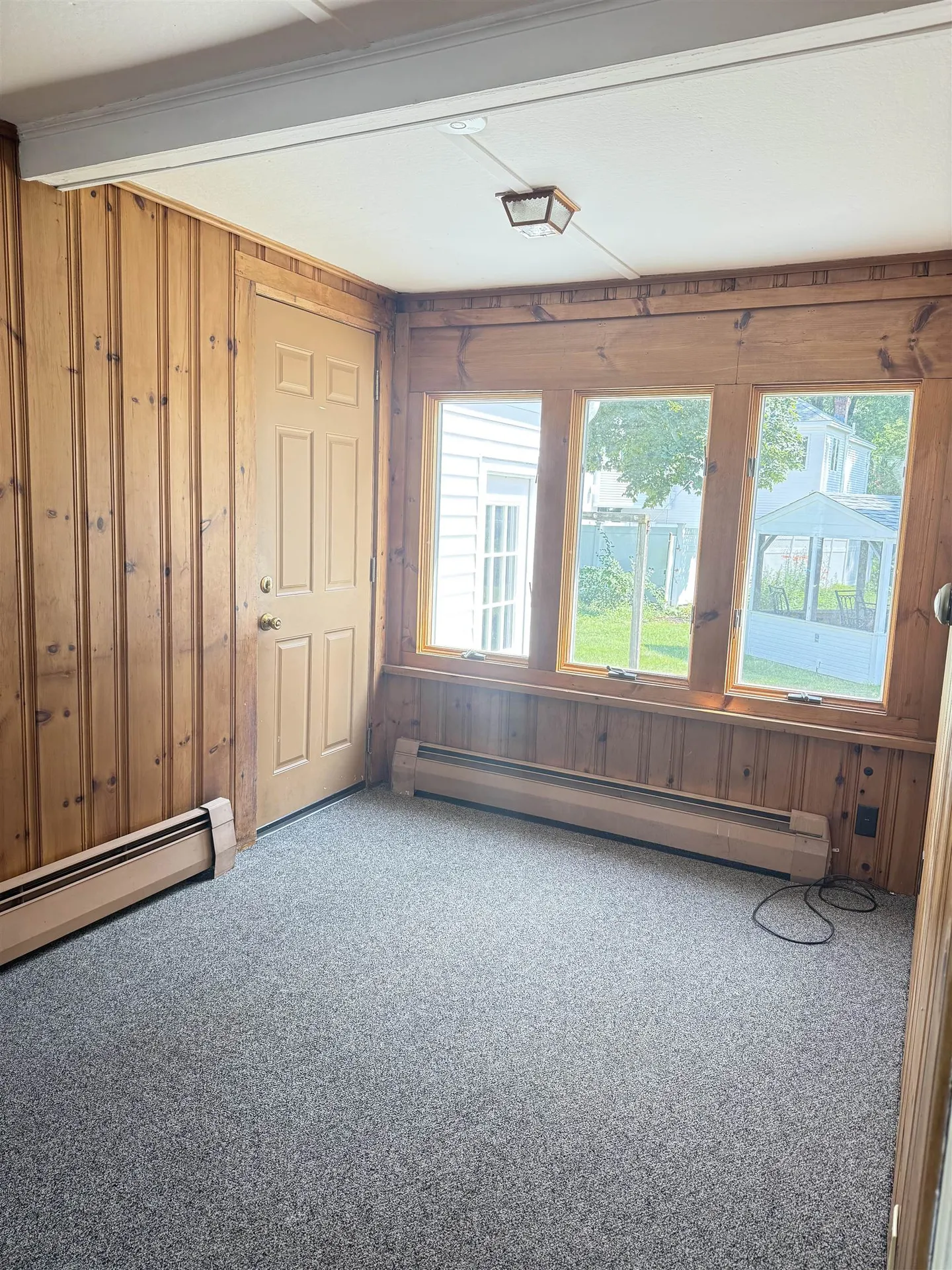 8 Lowell Avenue Dover NH 03820