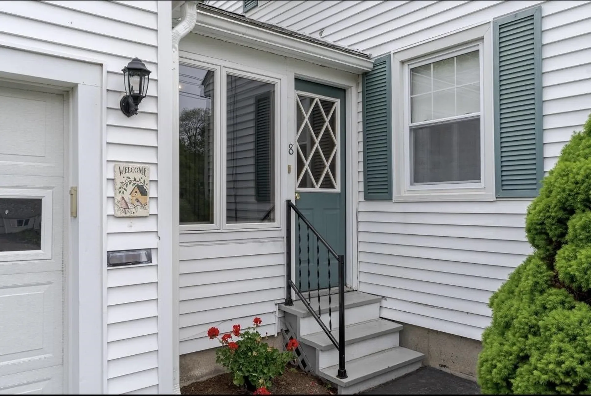 8 Lowell Avenue Dover NH 03820