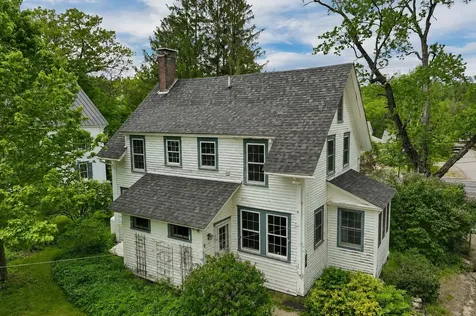 10 Mountain Road Tamworth NH 03883