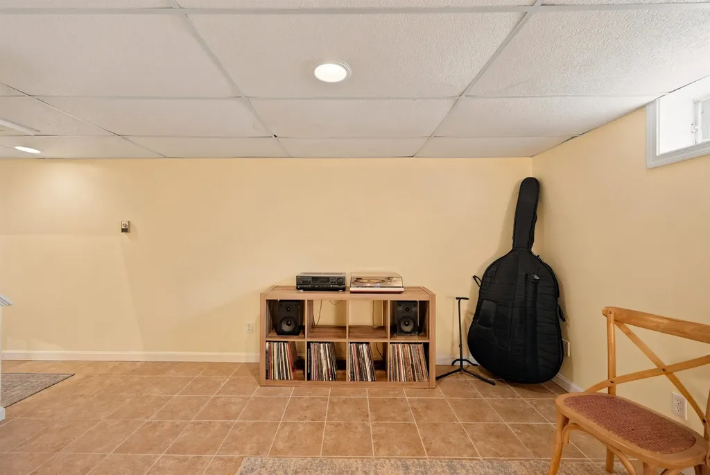 3 Millstream Lane Concord NH 03303