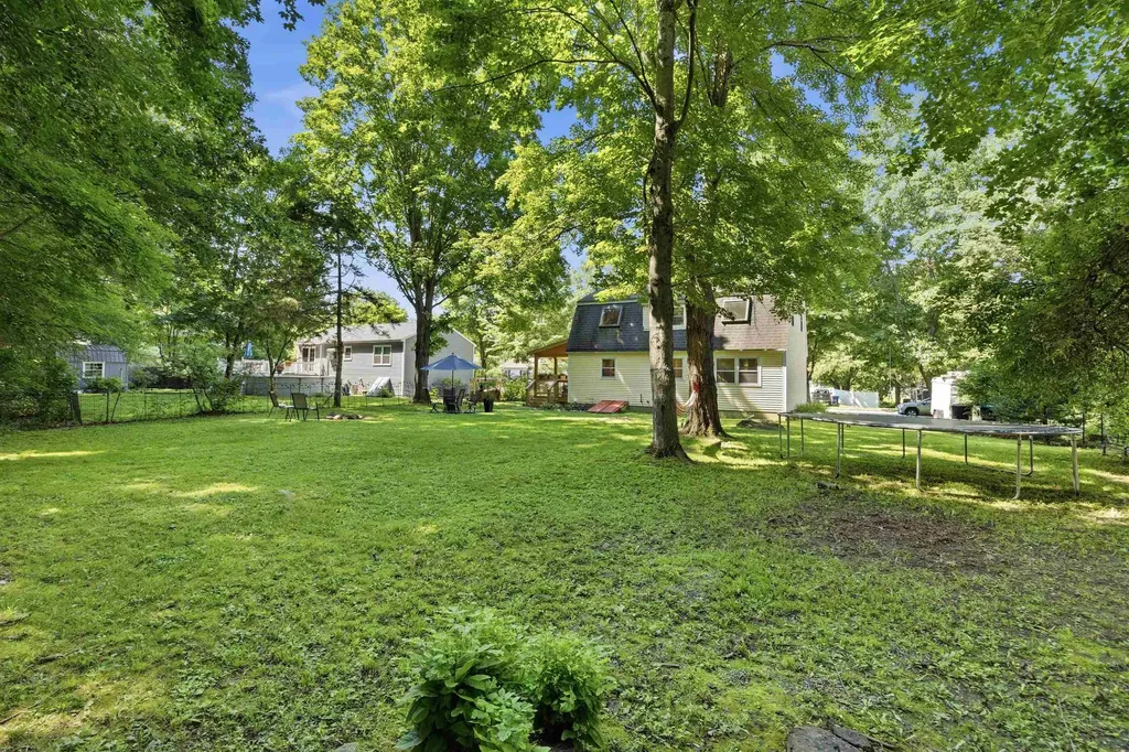 3 Millstream Lane Concord NH 03303